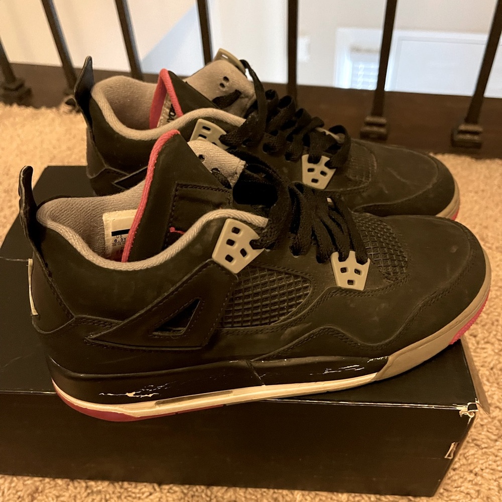 Air Jordan 4 Retro
